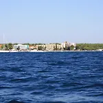 Dada Biograd Na Moru