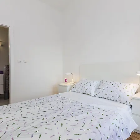 Dada Lejlighed Biograd Na Moru