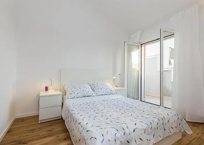 Dada Biograd Na Moru