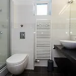 Dada Apartment *